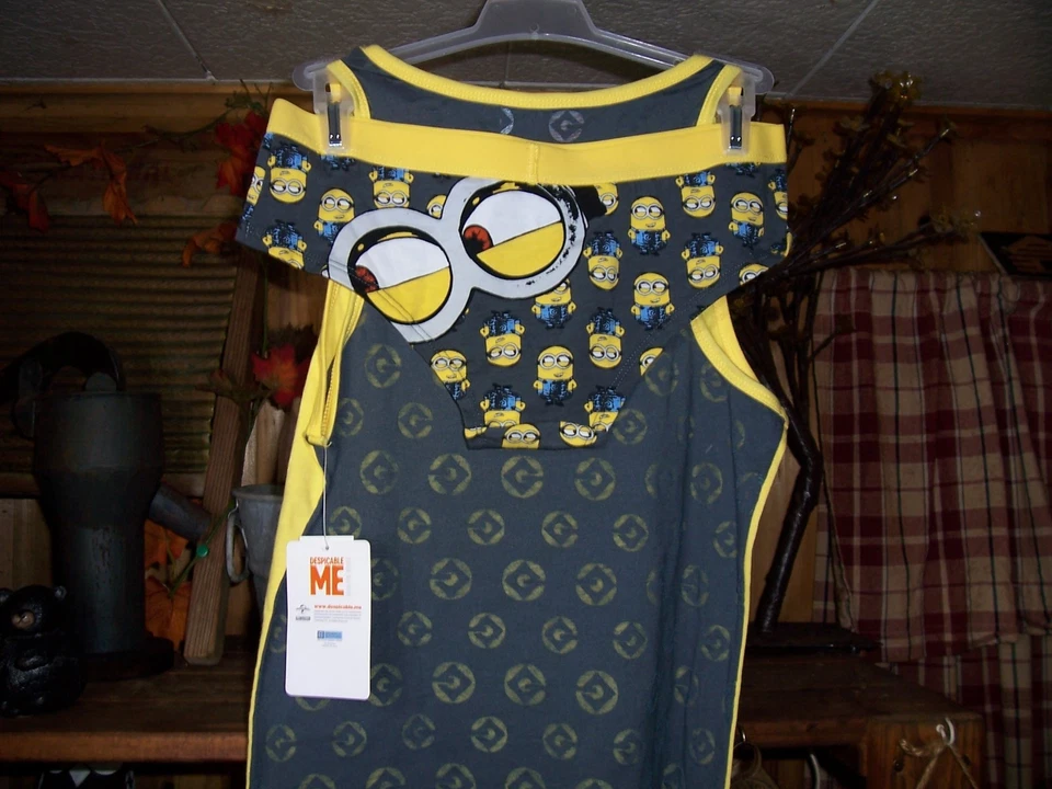 CAMISA DE NOITE MINIONS MENINAS COM CALCINHA COMBINANDO TAMANHO PEQUENO 3-5 ROUPAS INFANTIS NOVA - Imagem 2 de 2