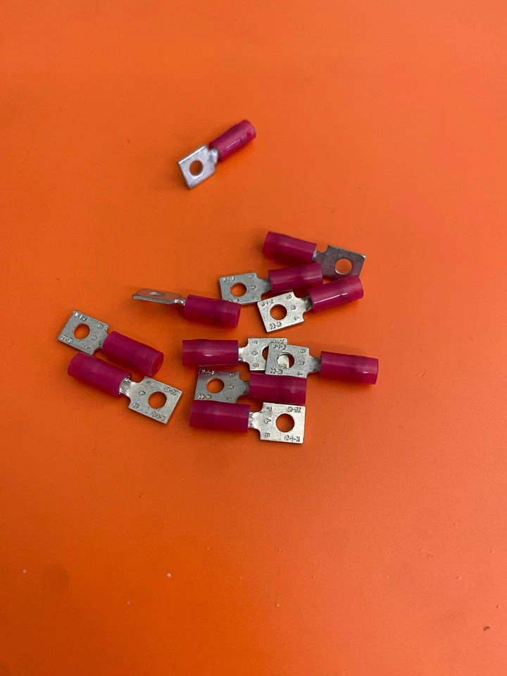 Terminal de lengua rectangular T&B con aislamiento de nailon 22-18 AWG MS17143-10 cantidad 895 Foto 3 de 4