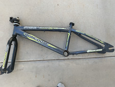 Mongoose Override Bmx Frame Mid School 20  fo...