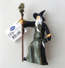 SORCERER WIZARD FANTASY FIGURE
