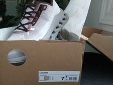 on cloud tilt men  Size 7