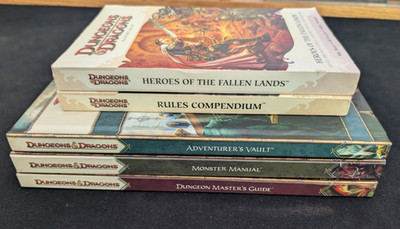Dungeons & Dragons 4th Edition 4e Lot: MM DMG Rules Heroes Adventurers Vault VG