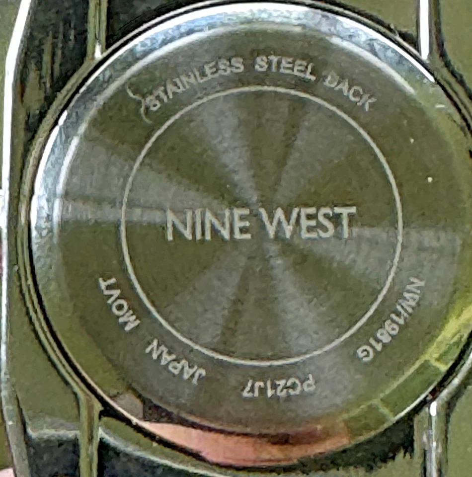 NINE WEST PC21J7 Silver Toned Women's Wrist Watch Mesh Strap - Needs Battery - Image 2 of 4