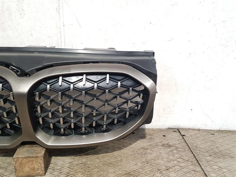 2019 F40 BMW 1 серия M135I передняя решетка 7461583  - Изображение 3 из 4