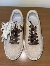 NEW WOB Rothys The Women's RS02 Honeybun Boucle Casual Sneakers Shoes Sz 7