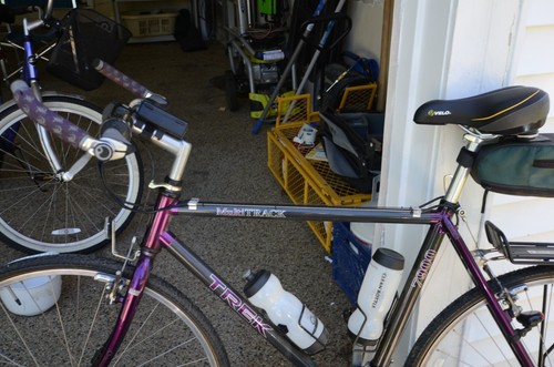 Vintage Trek 7900 Carbon Fiber Hybrid 