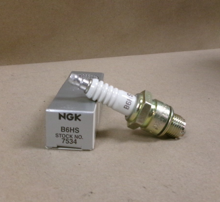 New NGK 7534 B6HS Spark Plug