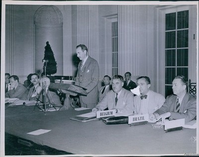 1943 Asst Sec'Y State Dean Acheson Mets Un Food Commission Politics Photo 7x9