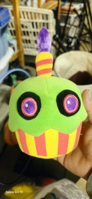Five Nights At Freddy's FNAF Neon Blacklight Cupcake Plush Authentic Funko 6 