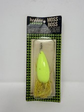 Heddon Moss Boss - Chartrouse - Vintage Weedless Spoon Bass Fishing Lure NOS