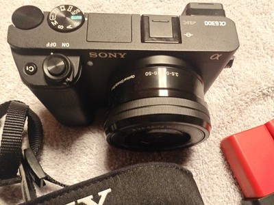Sony  Alpha 6300 mit 16-50 mm PZ  OSS Objektiv, kaum benutzt
