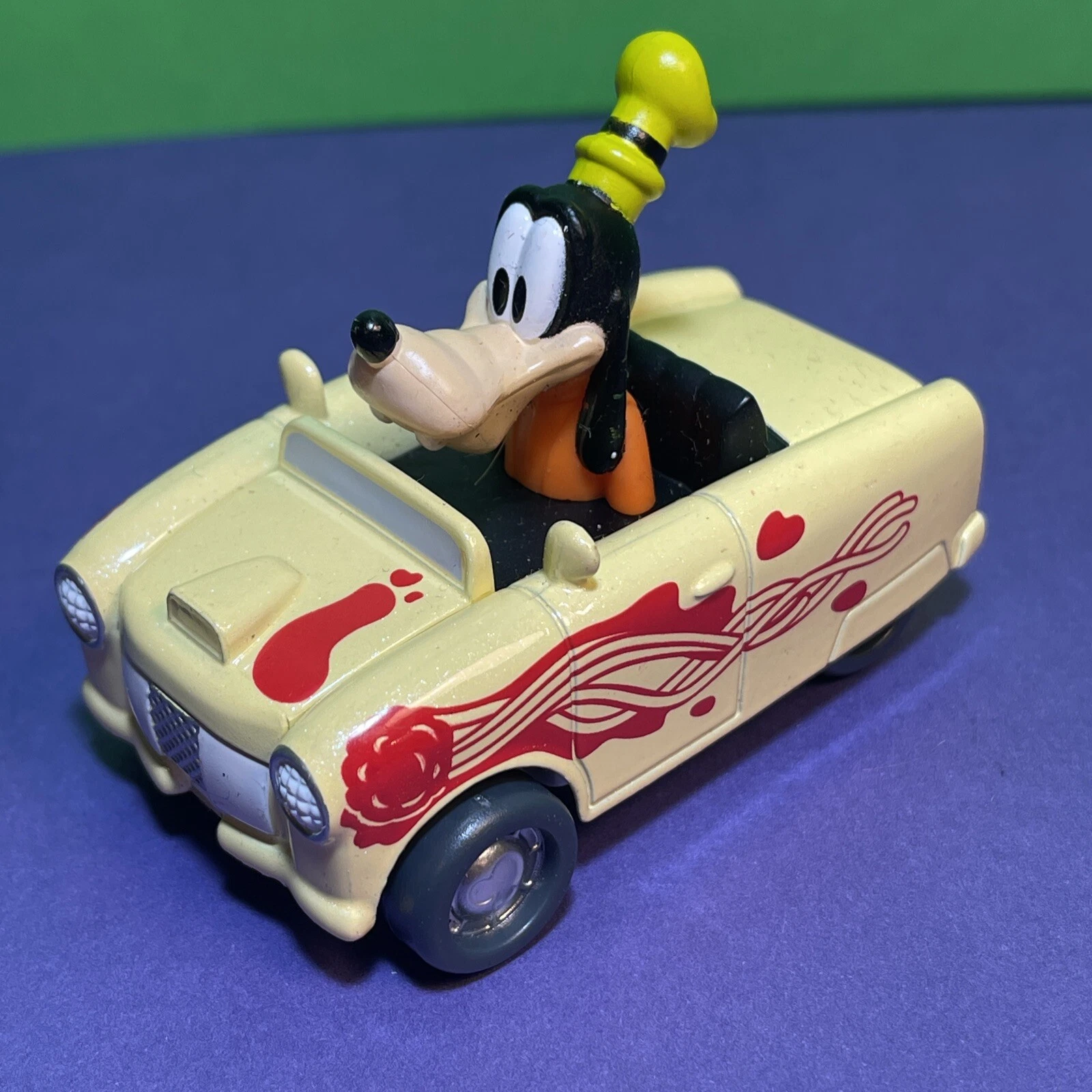 disney carro de brinquedo conversível pateta 2016 