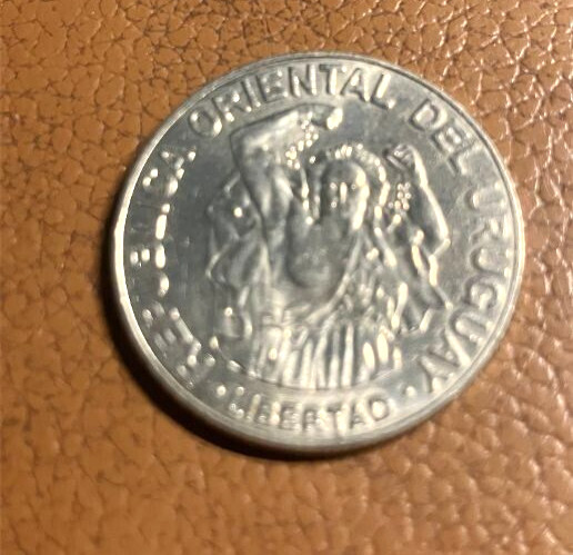 elf Uruguay 200 Nuevo Pesos 1989  Libertad Unchained