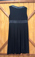 Mother of the Bride/Groom Jessica Howard Dress Black Size 6P