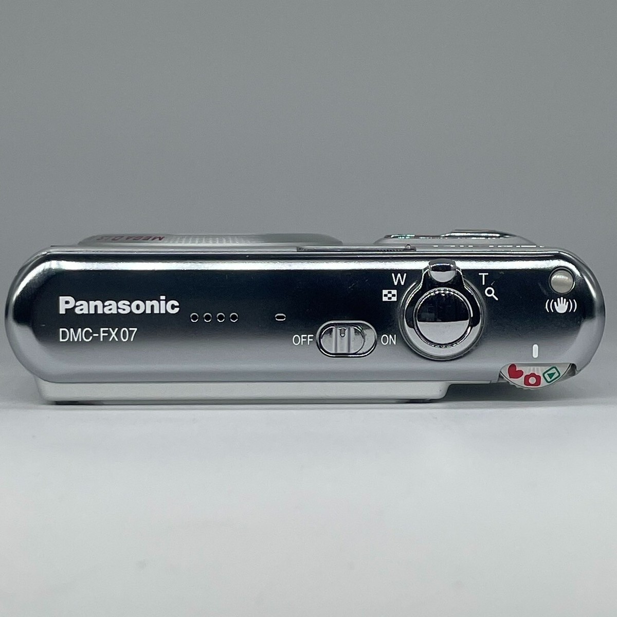 Panasonic DMC-FX07 silver 7.2MP 3.6x Compact Digital camera