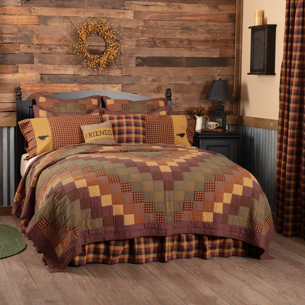 VHC Brands Heritage Farms Quilt