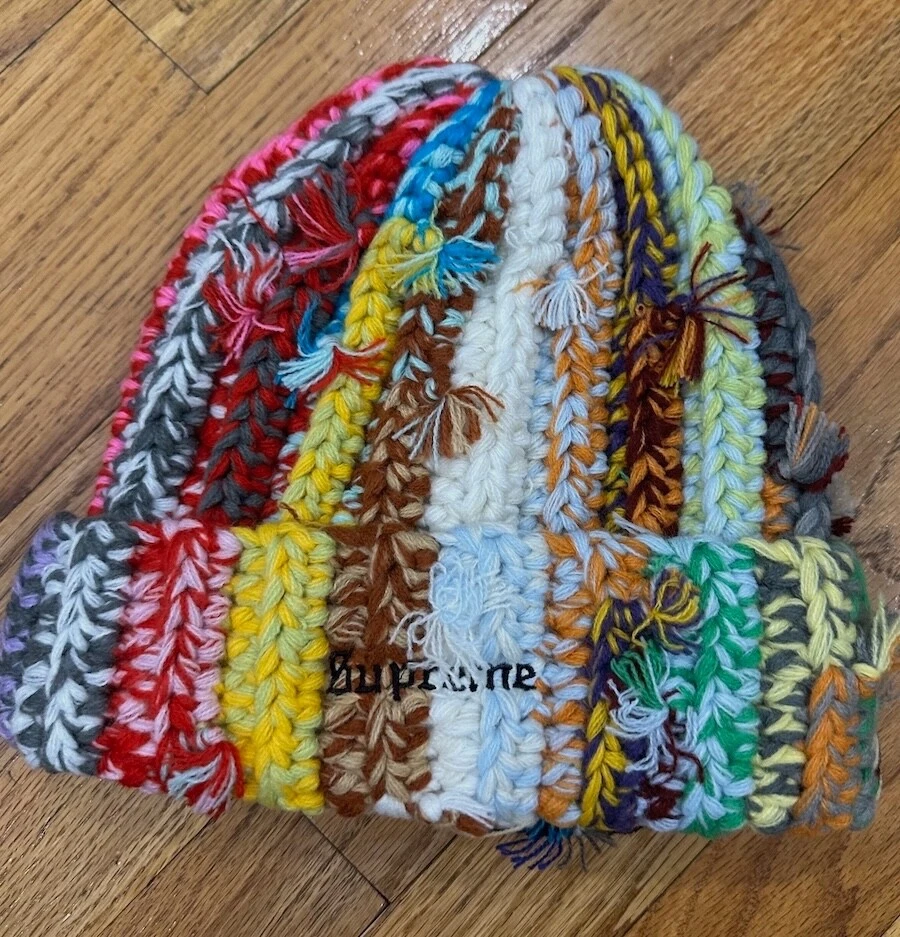 NEUF Bonnet Supreme noué main FW23 logo boîte multicolore