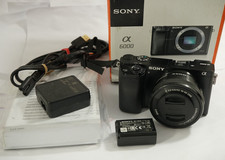 Sony Alpha a 6000 + Objektiv SELP1650 schwarz...