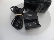 Nikon D3000 10.2MP Digital SLR Camera Body Only with Battery & Charger