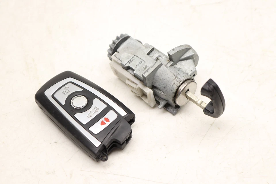 BMW 335I GT XDRIVE 2014-2015 - Interruptor/cilindro de bloqueo delantero izquierdo con llave Foto 2 de 4