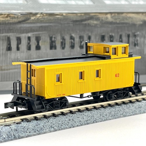 Cúpula Caboose 62 Roundhouse escala N 85803 Pacífico Central forrada en madera desplazada | Zustand: Used