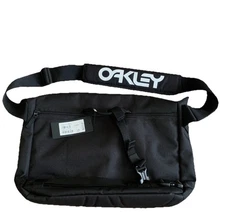 NEW Oakley Tactical Field Gear Black Laptop Shoulder Messenger Carrier Bag 16x12