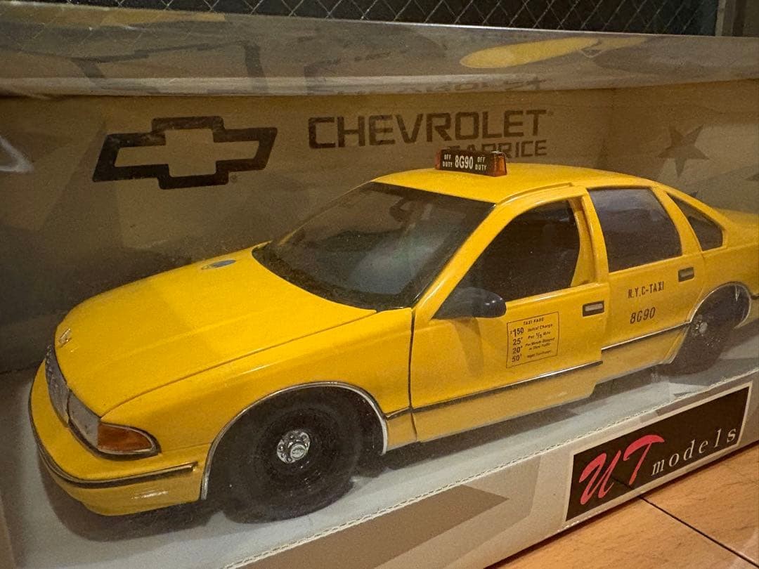 Chevrolet Caprice Taxi 1/18 Model with Opening Doors and Hood | eBay
