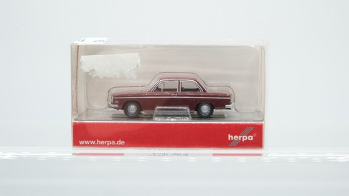 Herpa H0 341509 Audi A60 rojo vino | Zustand: Gebraucht