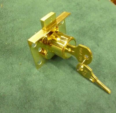 How to pick a mills slot machine lock without