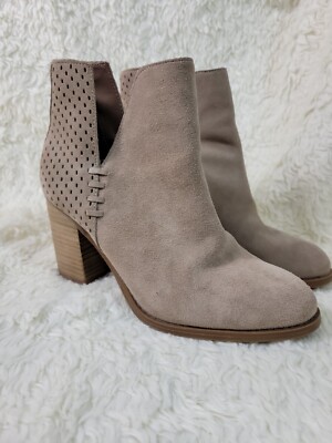 Steve Madden Shepp Suede Booties Size 8 M Taupe Beige Chunky Heel Y2K V-Notch