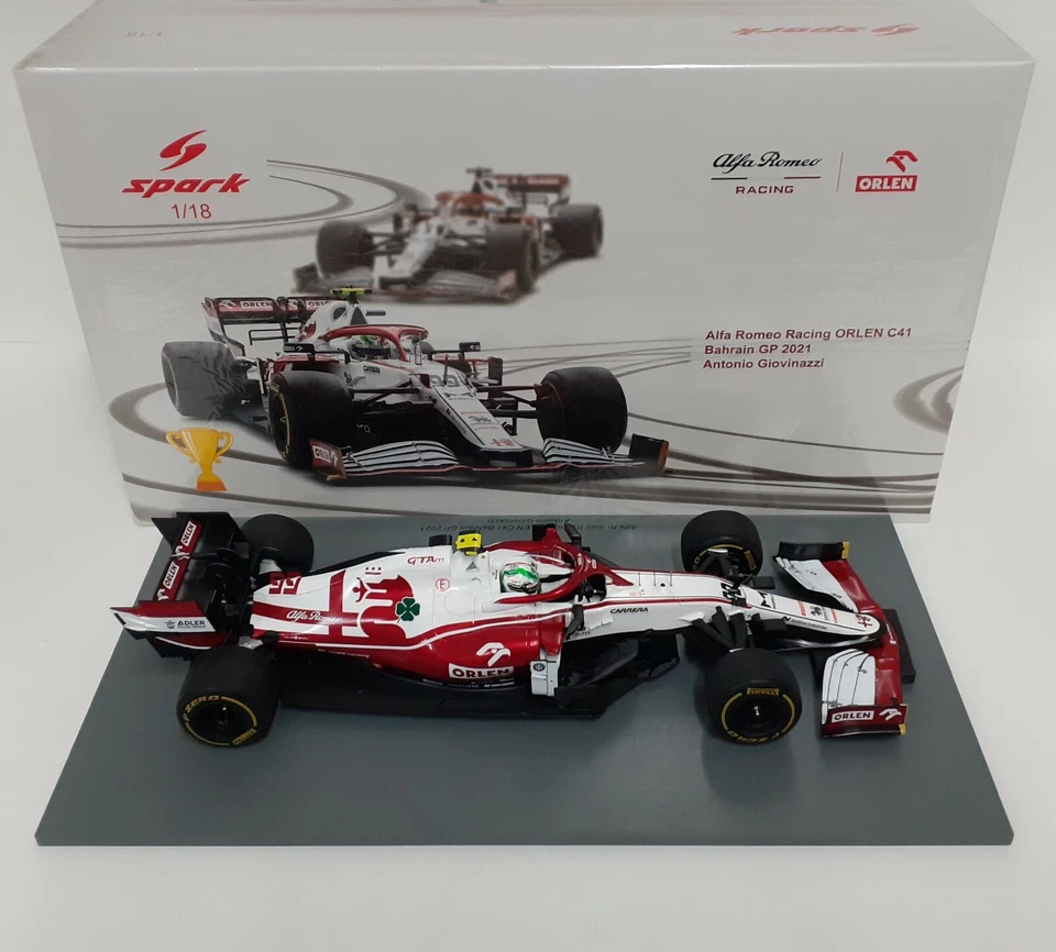 MODELLINO AUTO 1:18 F1 SPARK ALFA ROMEO C41 A.GIOVINAZZI BAHRAIN 2021 MODELLISMO - Immagine 4 di 4