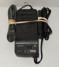 Sony Power AC Adaptor Battery Charger AC-V16