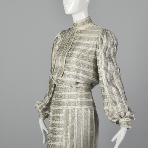 Small Galanos 1970s Striped Silk Dress Vintage Geometric Day Dress 70s Textural - Picture 6 of 10
