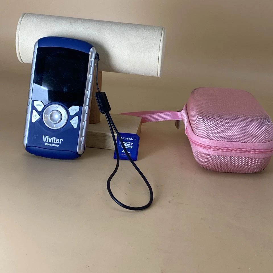 Videocámara digital Vivitar DVR 690HD/probada/a prueba de clima con tarjeta SD 4G/estuche rosa Foto 3 de 4