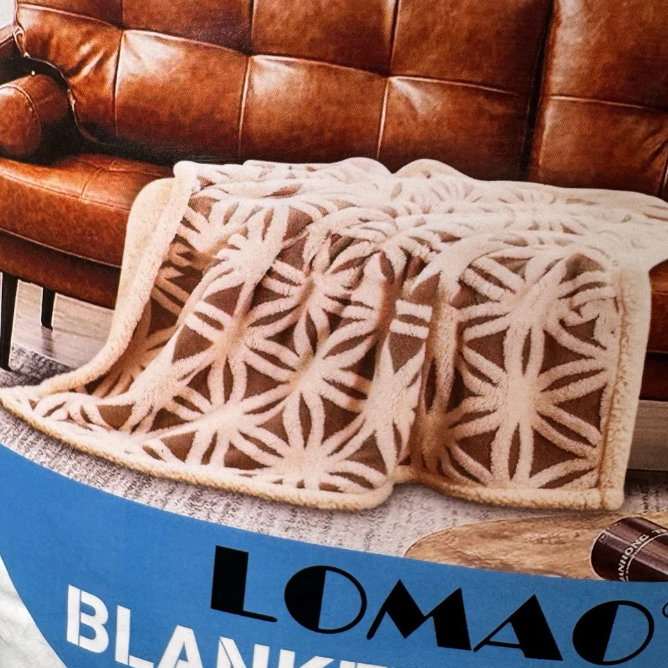 LOMAO Sherpa Fleece Blanket Dual Sided Light Blue & White 51”x 63” Soft Fluffy - Image 3 of 4