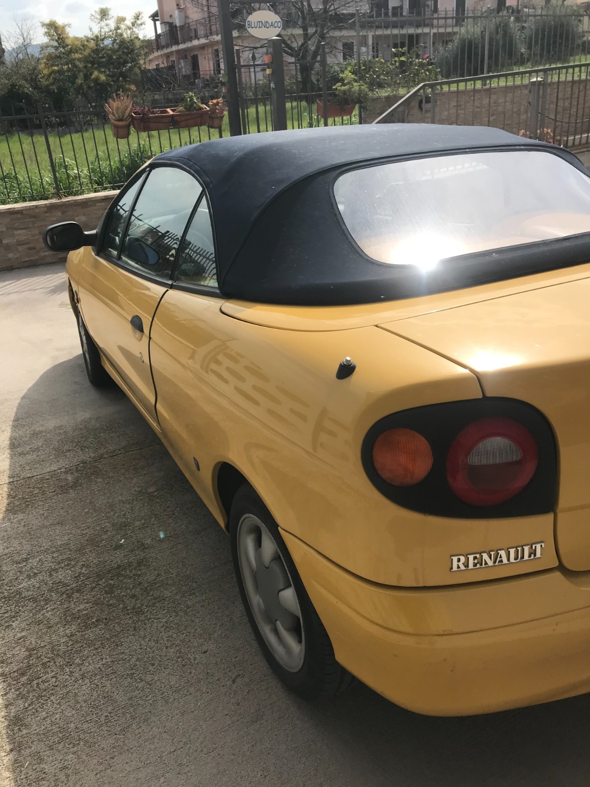 Megane cabrio auto 25nnennale foto 4