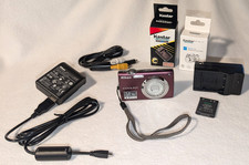 Nikon COOLPIX S3000 12.0MP Digital Camera Plum PARTS OR REPAIR - LENS ERROR