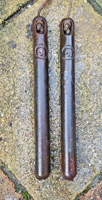 Antique Salvage Vintage Sash Window Weights. One Pair of 6lbs Weights - Image 1 of 4