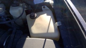 1997-2005 Buick Park Ave Coolant Reservoir Radiator Overflow Tank Bottle 3.8L