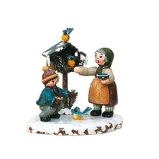 Hubrig Volkskunst Winter Children - Bird Feeding Figurine