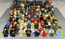 LEGO MINIFIGURES BULK LOT OF 10 TOWN CASTLE CITY SPACE + 30 FREE ACCESSORIES