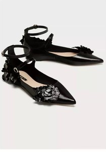 zara flower shoes