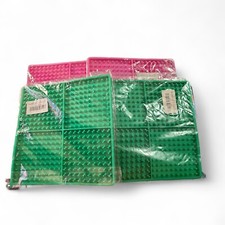 Pet Lick Mat - Set Of Four - 2 Green, 2 Pink - NEW