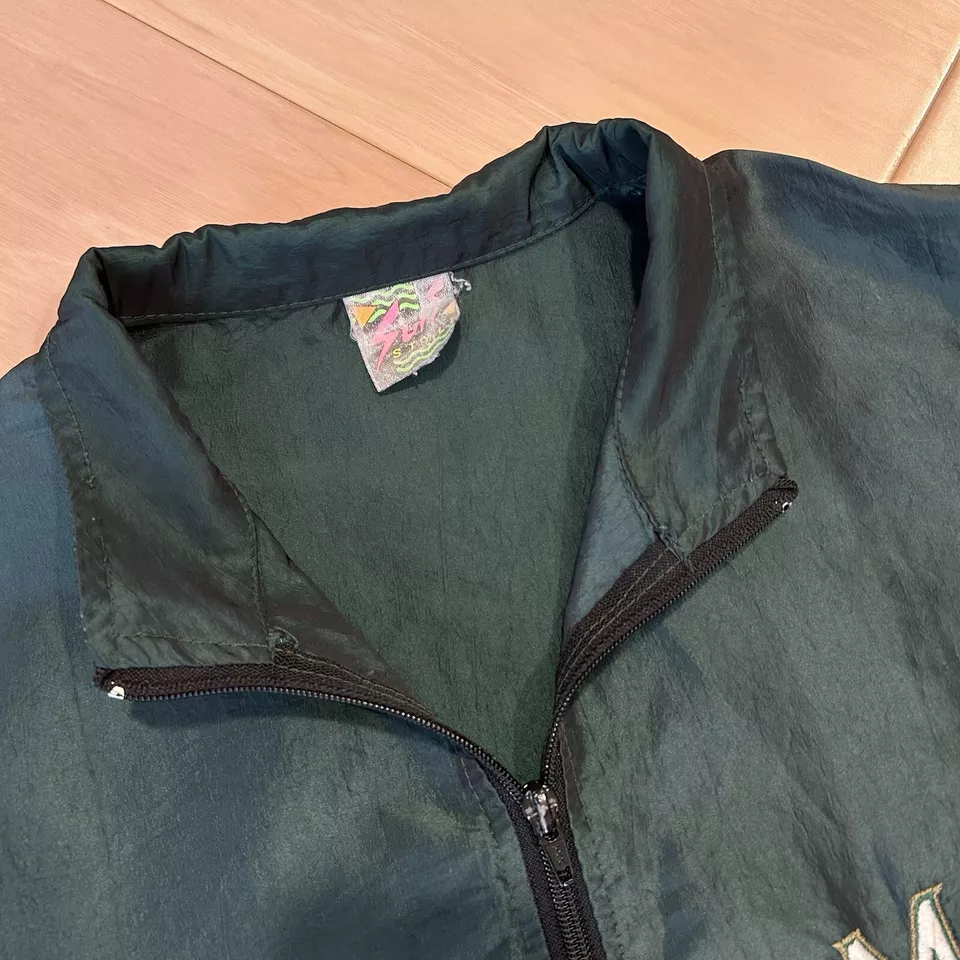 Vintage Surf Style Windbreaker Jacket Milwaukee Brewers Logo Size XL - Image 3 of 4