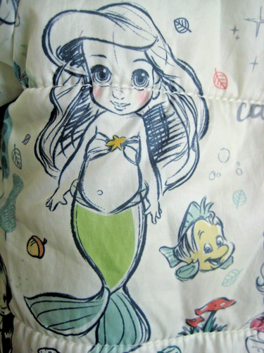Disney Princess Animators Light Puffer Jacket Size 3 - Picture 4 of 7