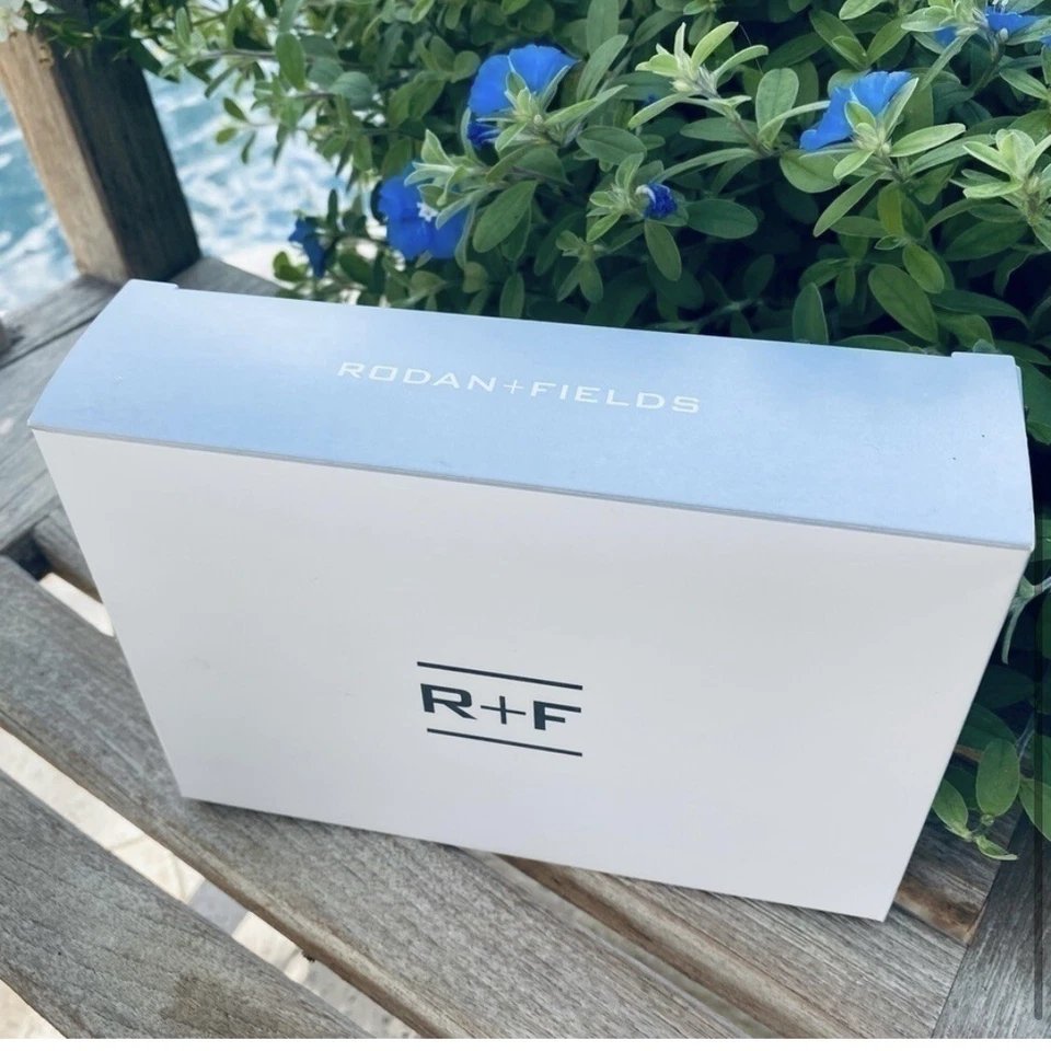 NEW Box Of 10 Radiant Defense Rodan +Fields Sample Cards 6 Shades Each Card - Image 4 of 4