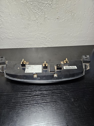 UNIDAD DE INTERRUPTOR DE CONTROL DE CLIMA CALENTADOR AIRE ACONDICIONADO TABLERO TRANSVERSAL CHEVROLET OEM 2018-2020  - Imagen 5 de 6