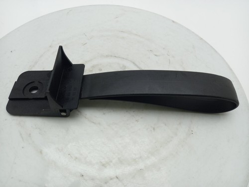 Tailgate interior handle