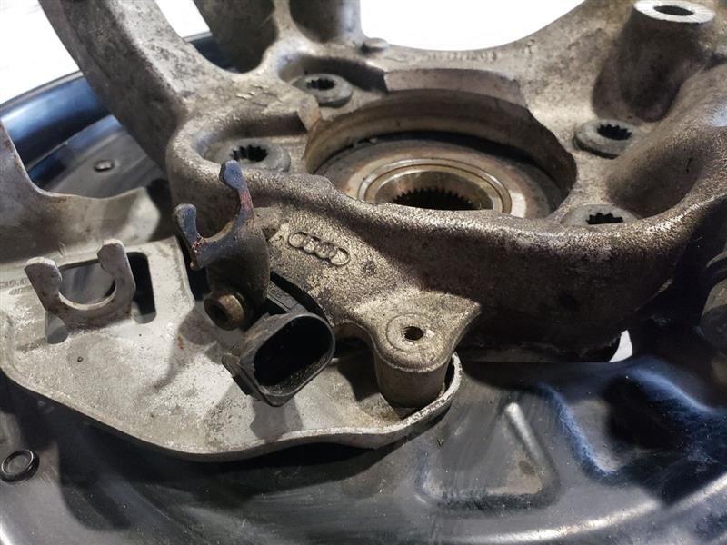 Bentley Flying Spur 06-11 Right Rear Spindle Hub Assembly OEM 07 08 09 10(23
