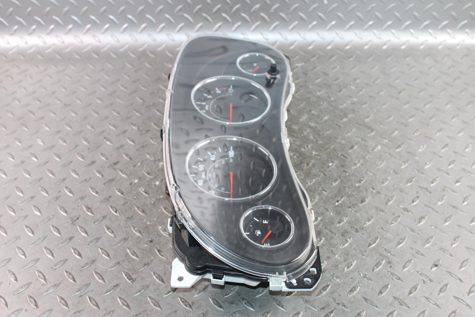 2011 WRANGLER 139k Mile Speedometer Instrument Gauge Cluster 100 MPH w/Info OEM